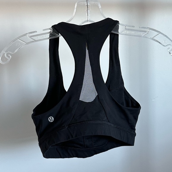 Lululemon Sports Bra Black Sz 4 - Picture 2 of 3